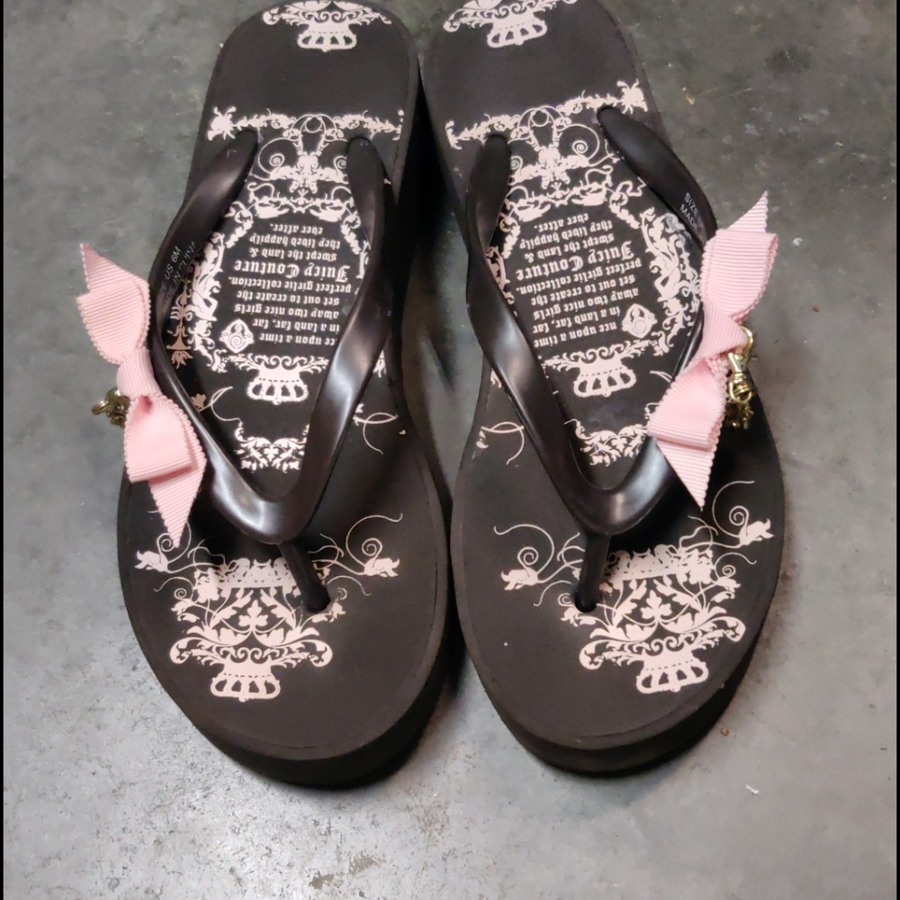 Juicy Couture shoes SIZE 6